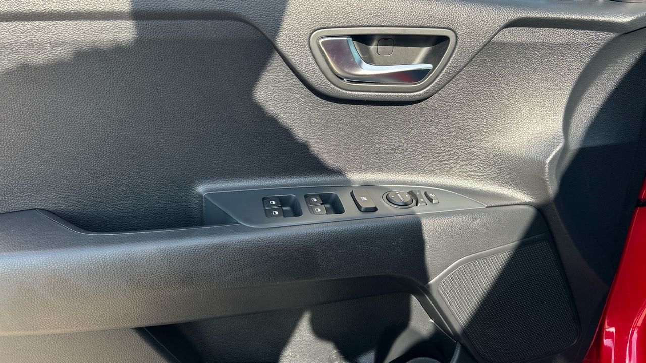 Kia Stonic 1.0 T-GDI MHEV IMT 74KW DRIVE 100 5P