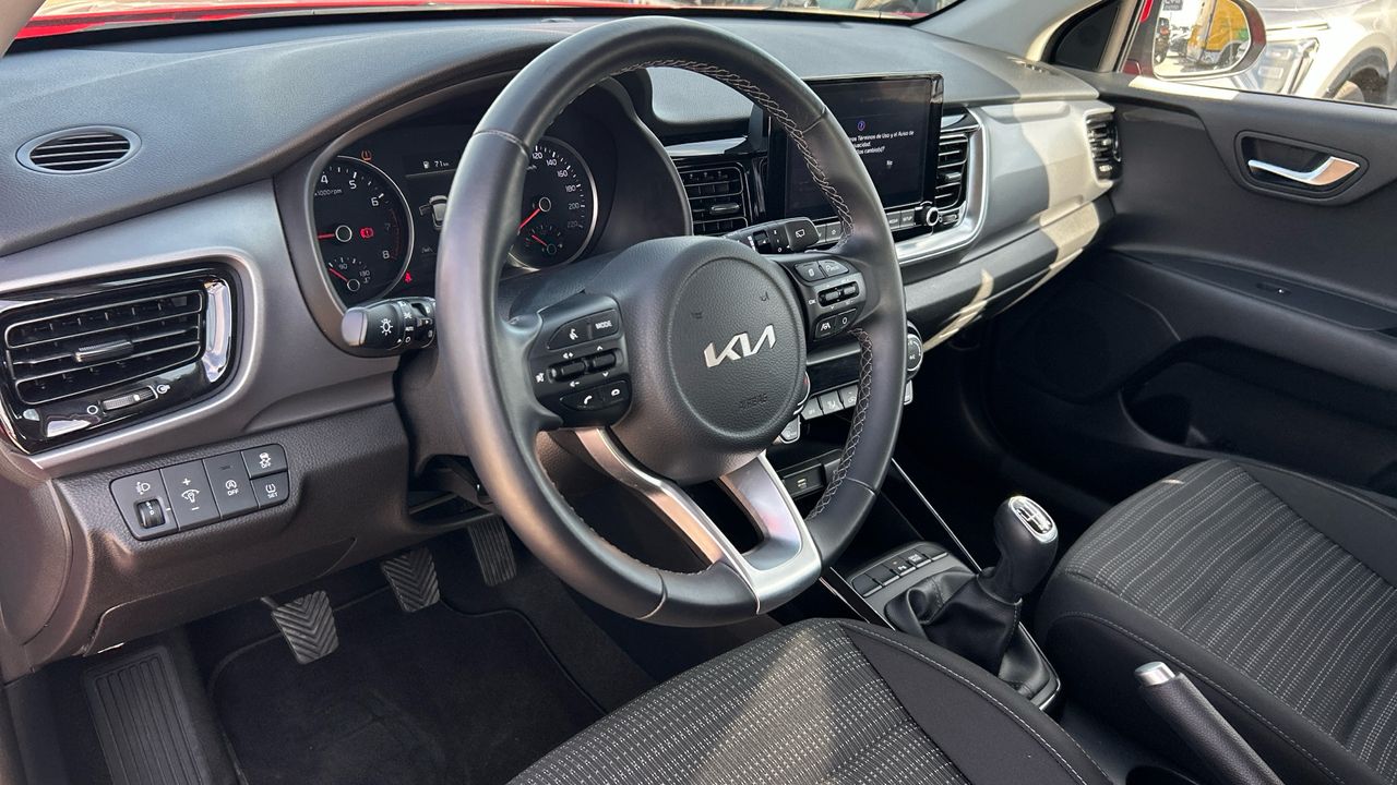 Kia Stonic 1.0 T-GDI MHEV IMT 74KW DRIVE 100 5P