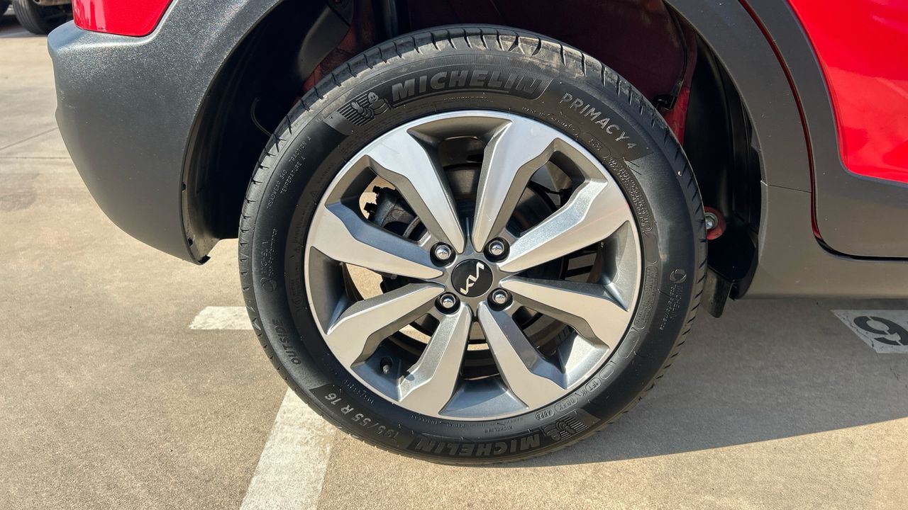 Kia Stonic 1.0 T-GDI MHEV IMT 74KW DRIVE 100 5P