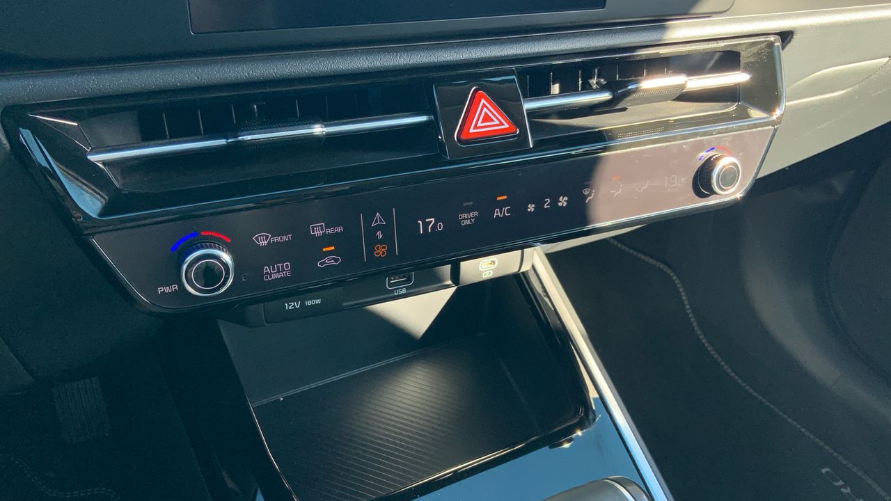 Kia Niro 1.6 GDI HEV CONCEPT 141 5P