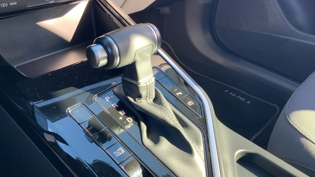 Kia Niro 1.6 GDI HEV CONCEPT 141 5P