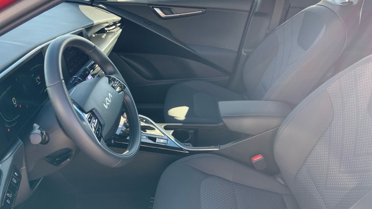 Kia Niro 1.6 GDI HEV CONCEPT 141 5P