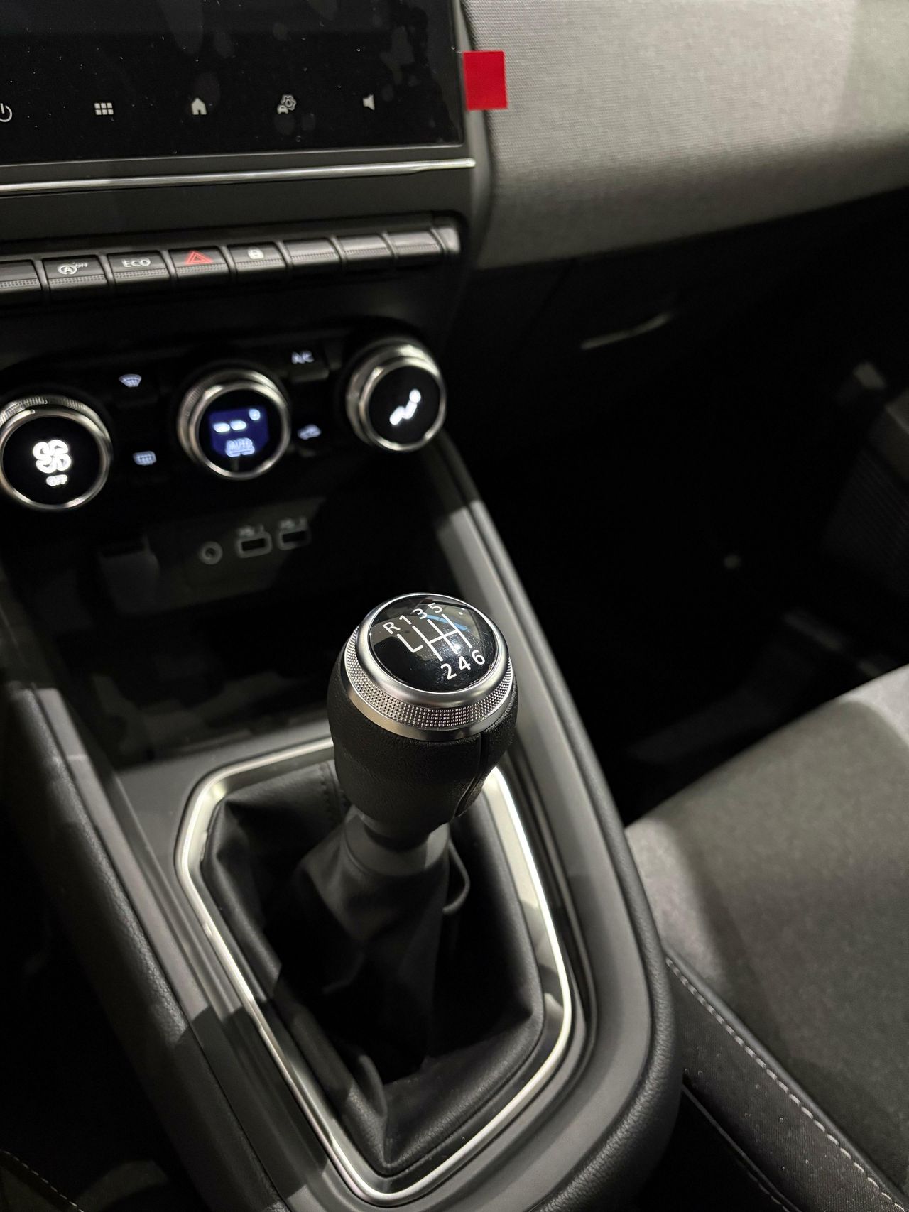 Mitsubishi Colt 1.0 100T LPG MOTION 100 5P