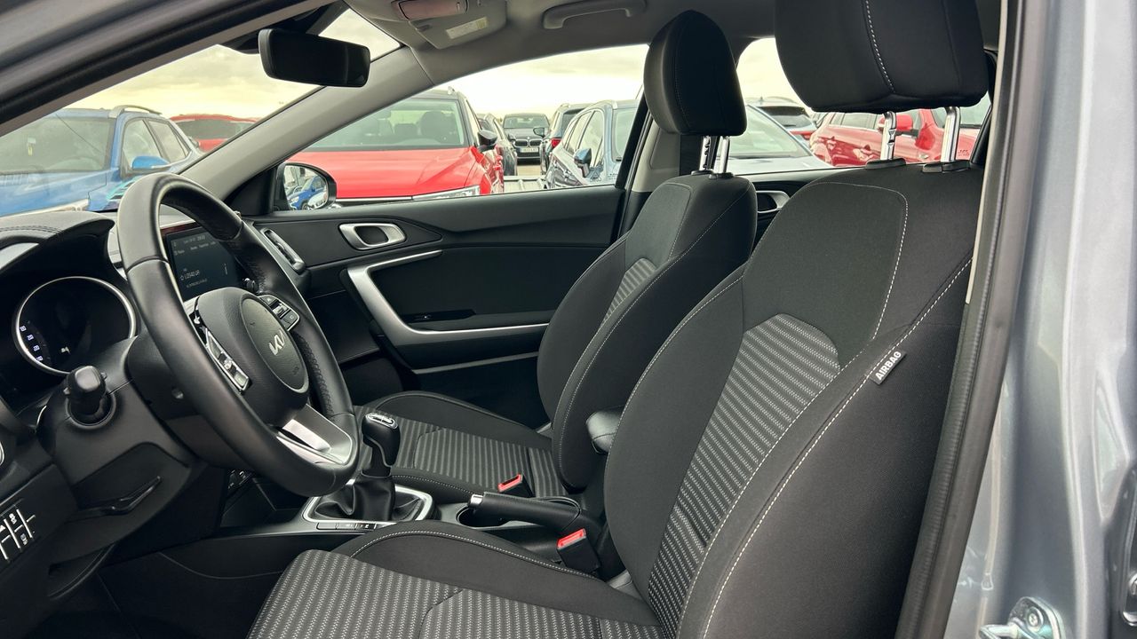 Kia Ceed 1.0 T-GDI 88KW DRIVE 120 5P