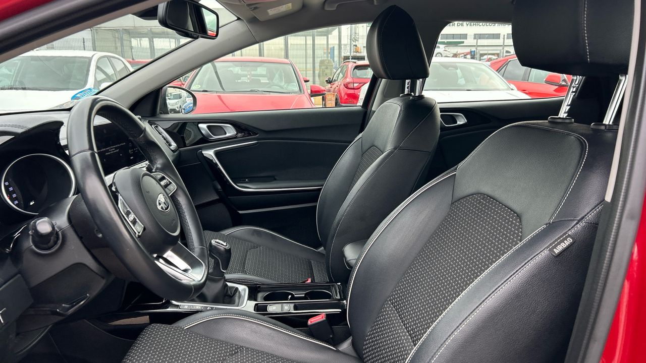 Kia XCeed 1.6 MHEV 100KW TECH 136 5P