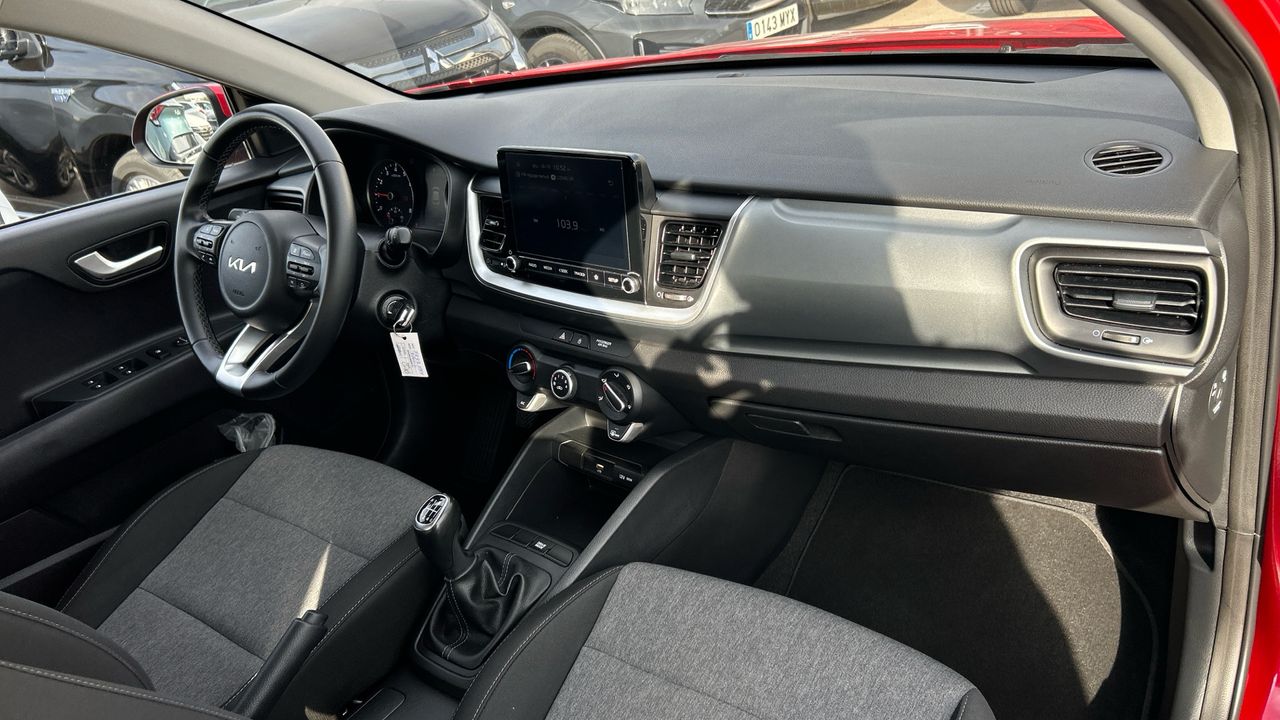 Kia Stonic 1.0 T-GDI MHEV IMT 74KW CONCEPT 100 5P