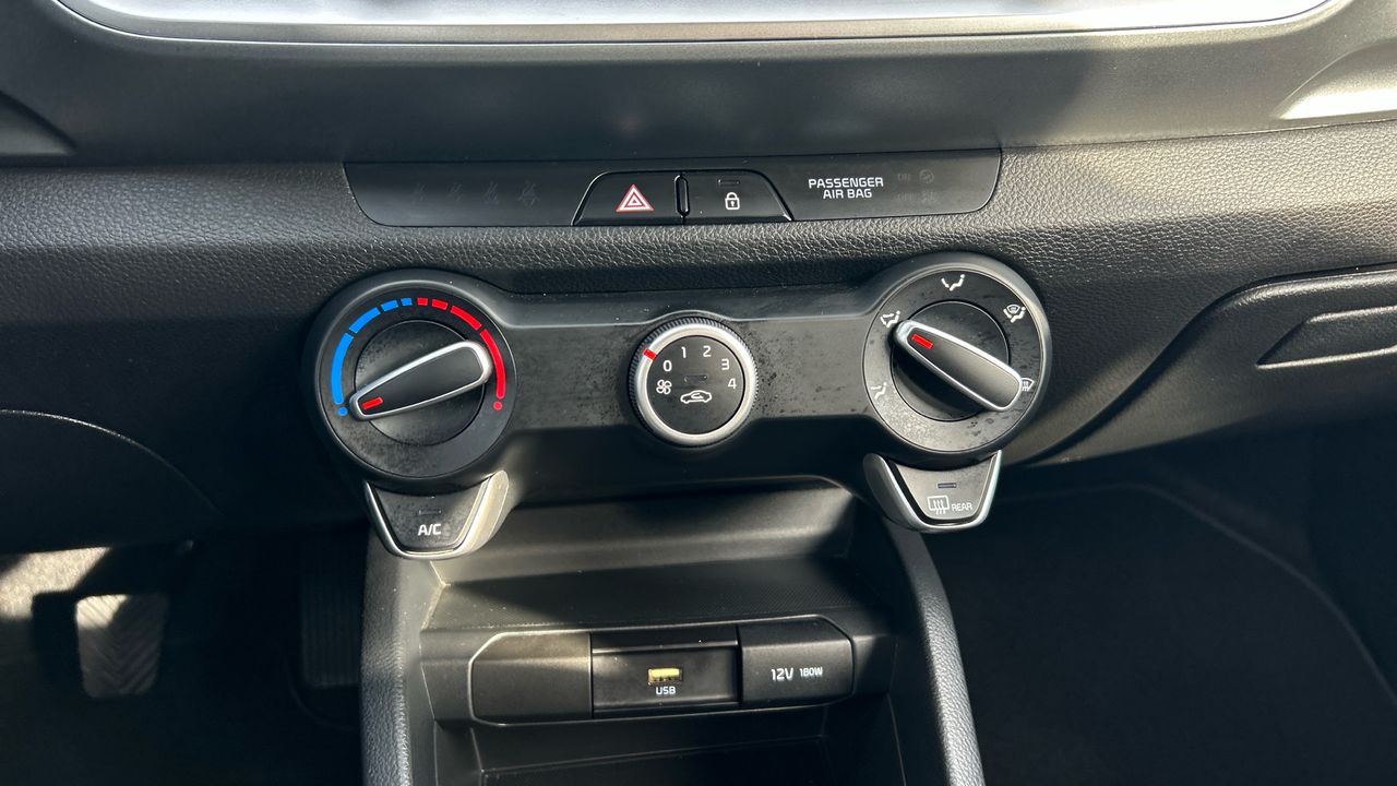 Kia Stonic 1.0 T-GDI MHEV IMT 74KW CONCEPT 100 5P