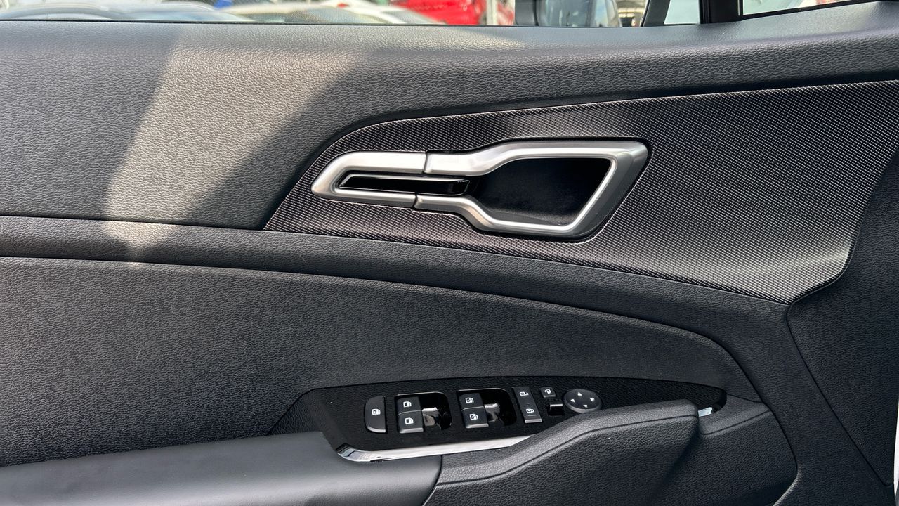 Kia Sportage 1.6 T-GDI PHEV DRIVE 4WD AUTO 265 5P