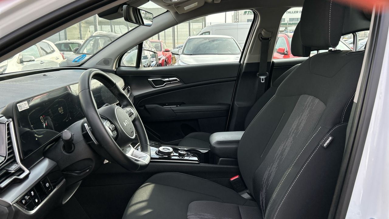 Kia Sportage 1.6 T-GDI PHEV DRIVE 4WD AUTO 265 5P