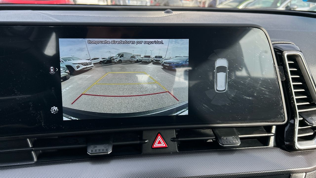 Kia Sportage 1.6 T-GDI PHEV DRIVE 4WD AUTO 265 5P