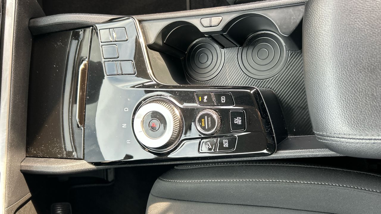 Kia Sportage 1.6 T-GDI PHEV DRIVE 4WD AUTO 265 5P