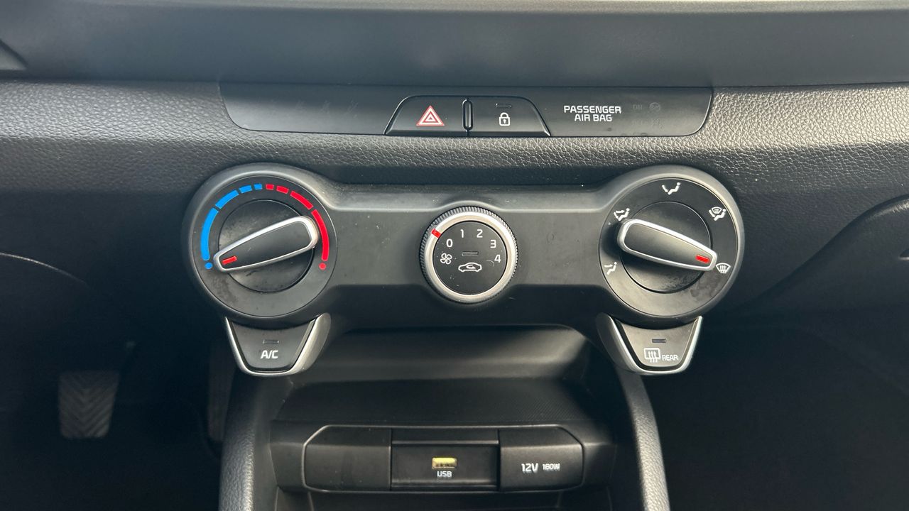 Kia Stonic 1.0 T-GDI MHEV IMT 74KW CONCEPT 100 5P