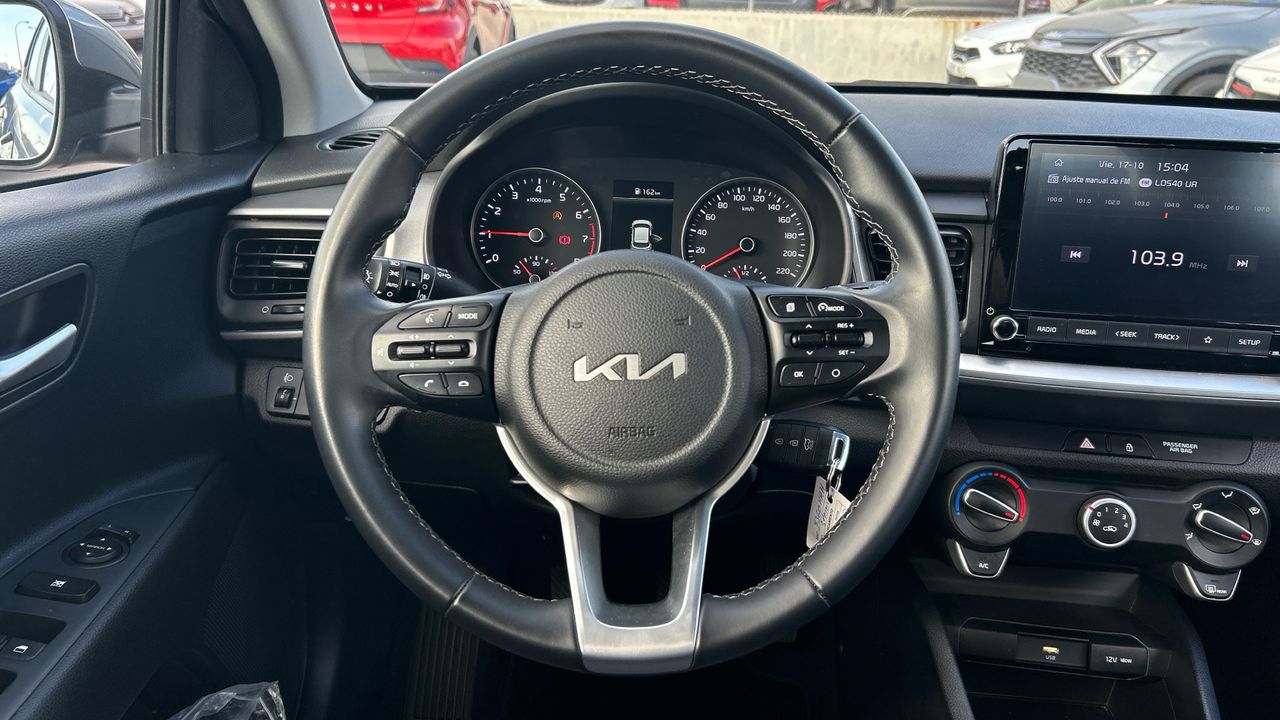 Kia Stonic 1.0 T-GDI MHEV IMT 74KW CONCEPT 100 5P