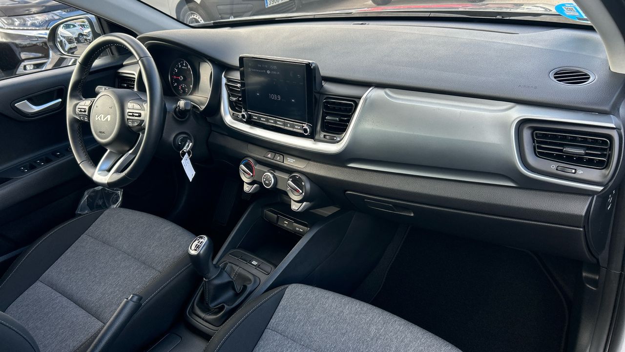 Kia Stonic 1.0 T-GDI MHEV IMT 74KW CONCEPT 100 5P