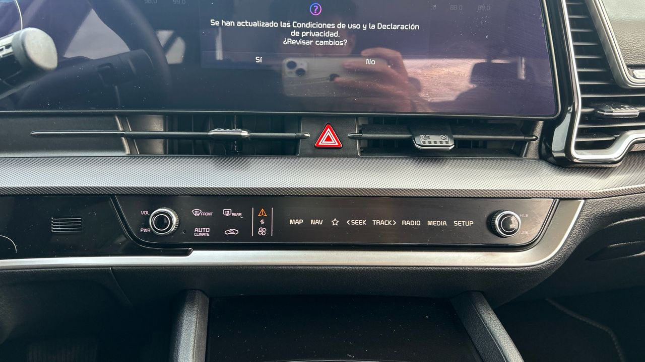 Kia Sportage 1.6 T-GDI PHEV TECH 4WD AUTO 252 5P