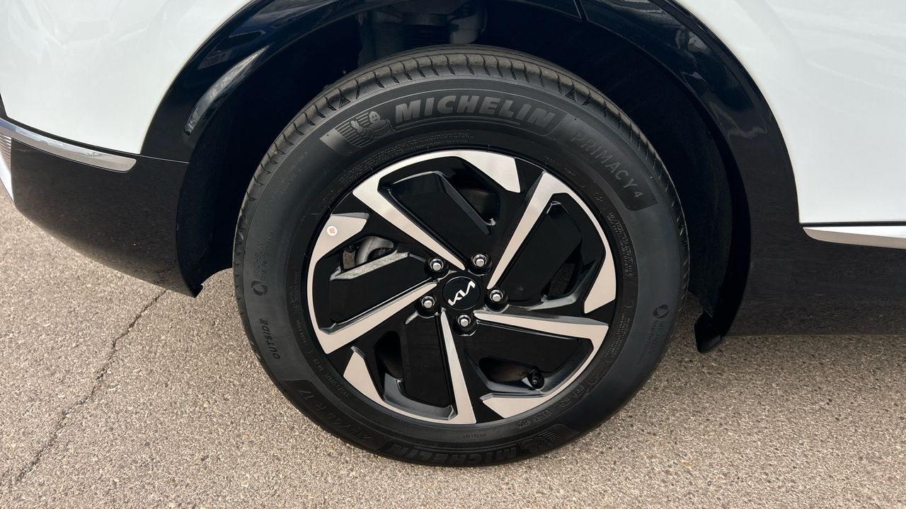 Kia Sportage 1.6 T-GDI PHEV TECH 4WD AUTO 252 5P