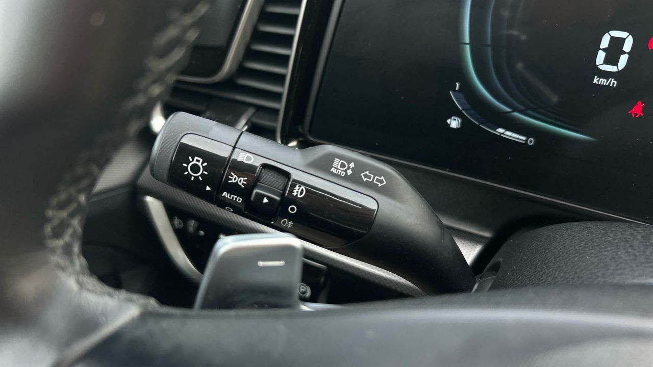 Kia Sportage 1.6 T-GDI HEV DRIVE AUTO 230 5P