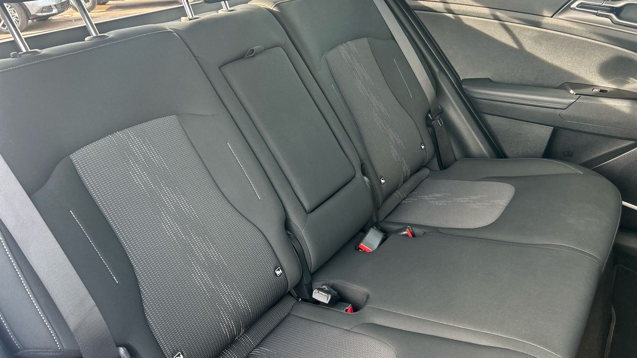 Kia Sportage 1.6 T-GDI HEV DRIVE AUTO 230 5P