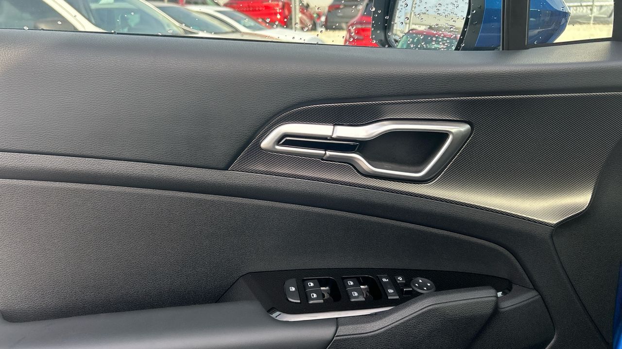 Kia Sportage 1.6 T-GDI HEV DRIVE AUTO 230 5P