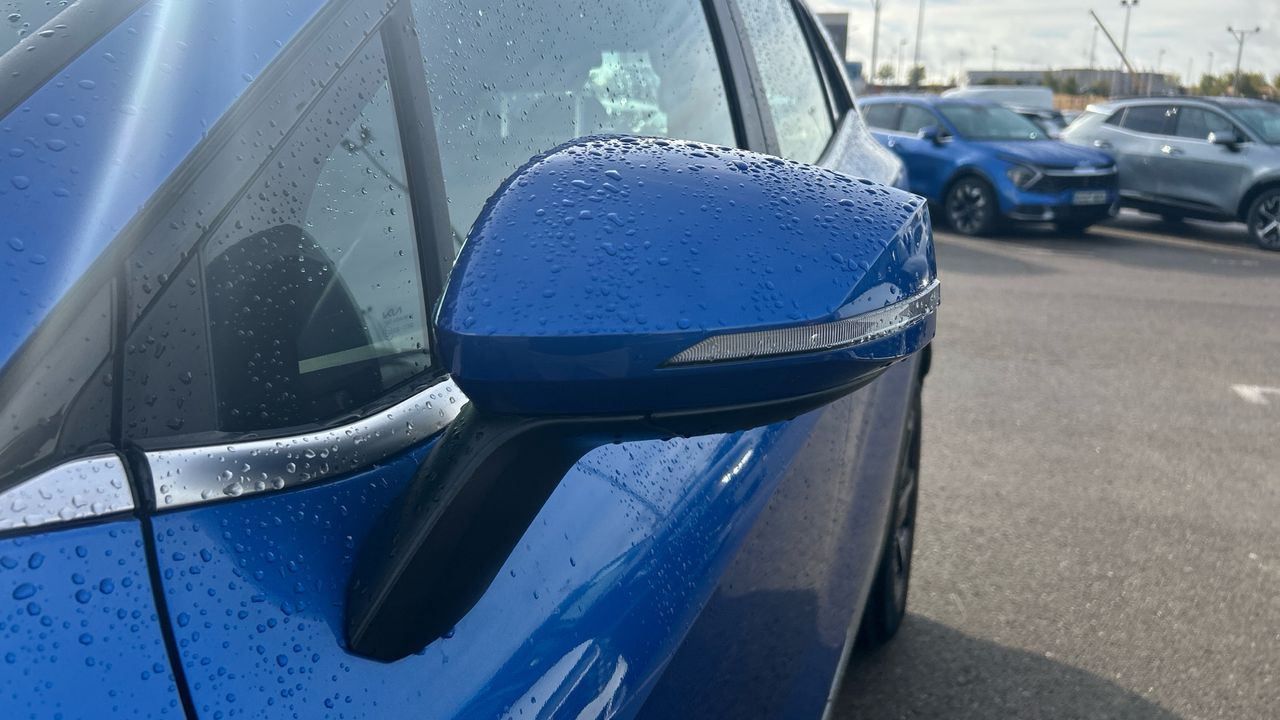 Kia Sportage 1.6 T-GDI HEV DRIVE AUTO 230 5P