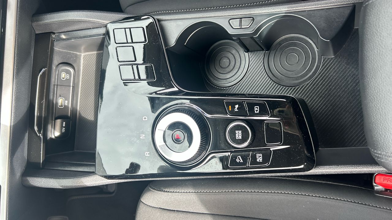 Kia Sportage 1.6 T-GDI HEV DRIVE AUTO 230 5P