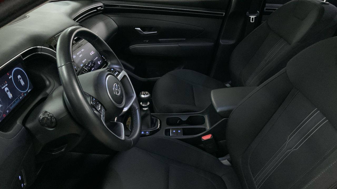 Hyundai Tucson 1.6 TGDI MHEV 110KW MAXX SKY 150 5P