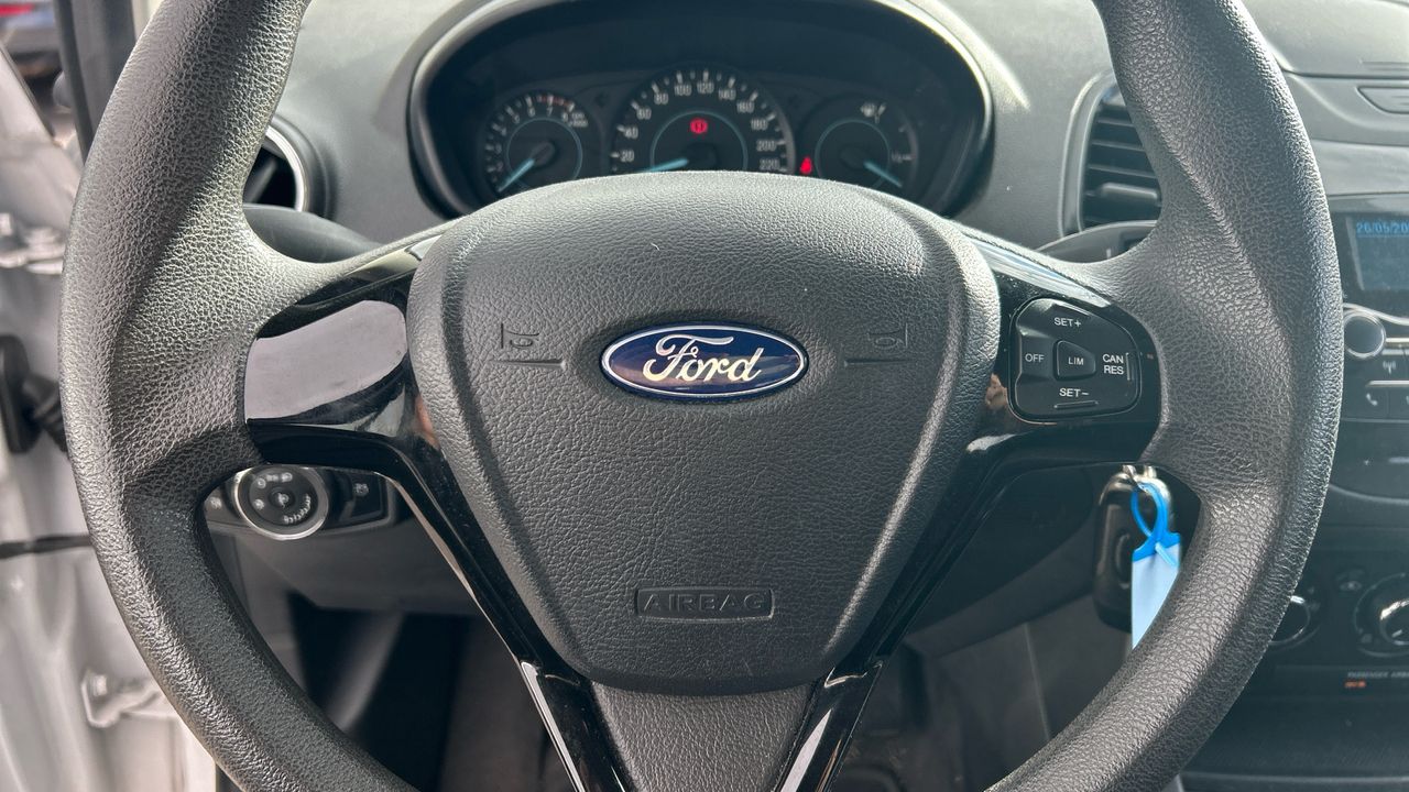 Ford Ka 1.2 TI-VCT 63KW WHITE EDITION 85 5P