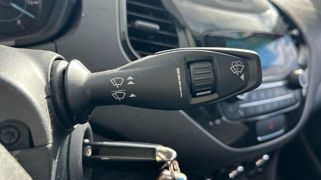 Ford Ka 1.2 TI-VCT 63KW WHITE EDITION 85 5P