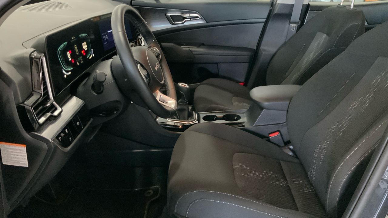 Kia Sportage 1.6 CRDI MHEV 100KW DRIVE 136 5P