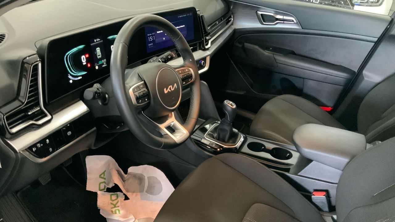 Kia Sportage 1.6 CRDI MHEV 100KW DRIVE 136 5P