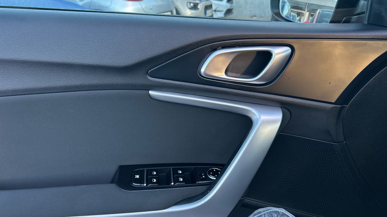 Kia XCeed 1.0 T-GDI 74KW DRIVE 100 5P