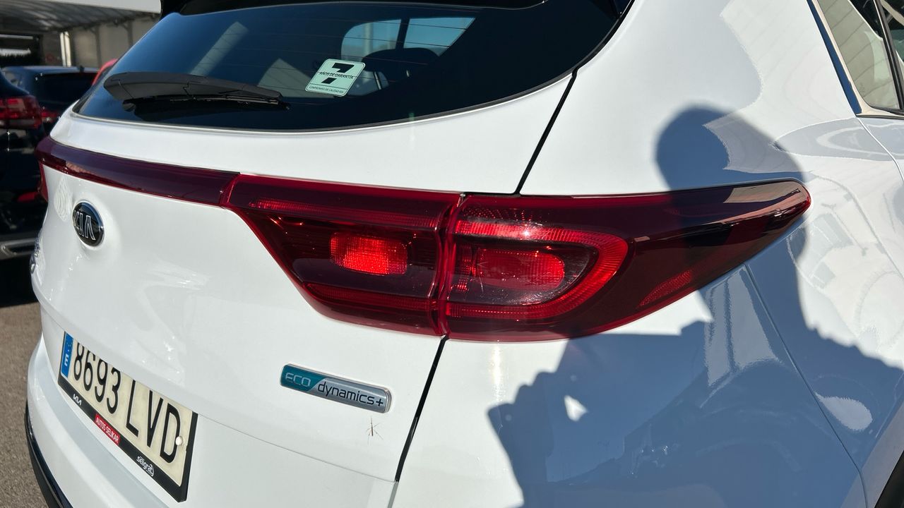 Kia Sportage 1.6 MHEV 100KW CONCEPT 2WD 136 5P