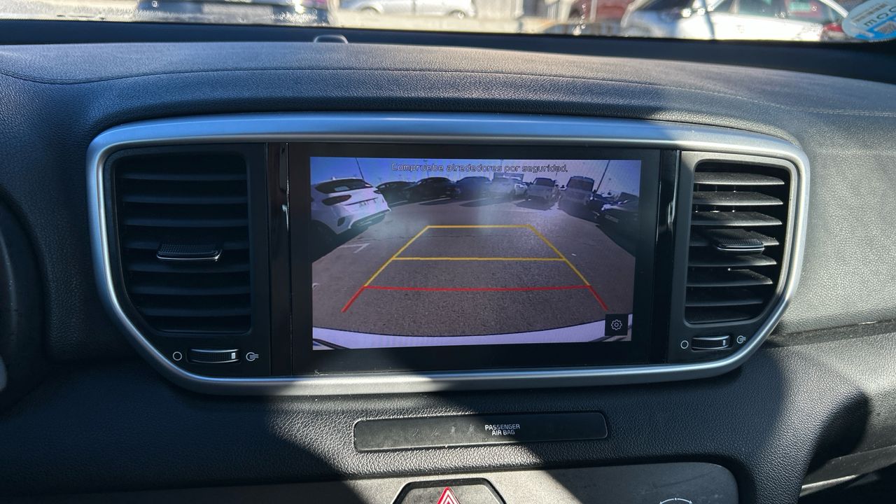 Kia Sportage 1.6 MHEV 100KW CONCEPT 2WD 136 5P