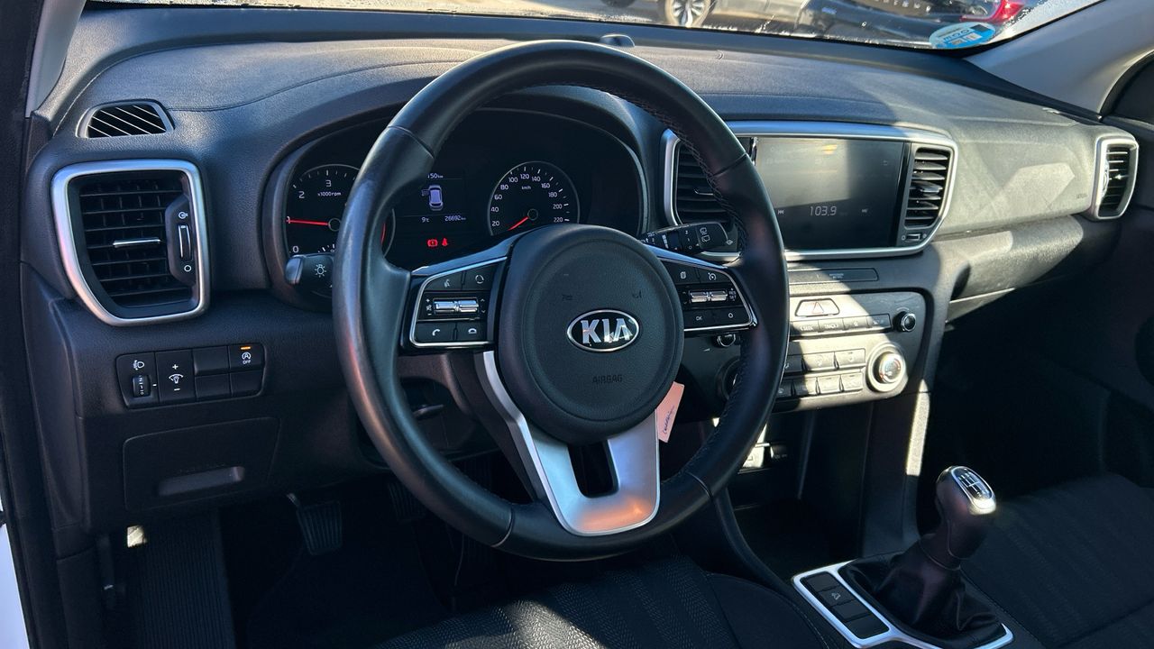 Kia Sportage 1.6 MHEV 100KW CONCEPT 2WD 136 5P