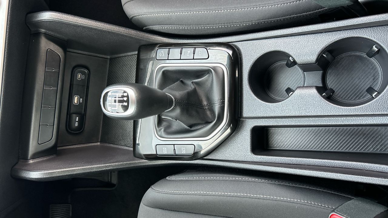 Kia Sportage 1.6 CRDI MHEV 100KW DRIVE 136 5P