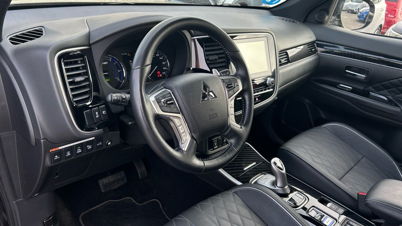 Mitsubishi Outlander PHEV KAITEKI+ MY20