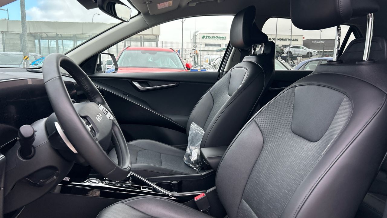 Kia Niro 1.6 GDI HEV EMOTION 141 5P
