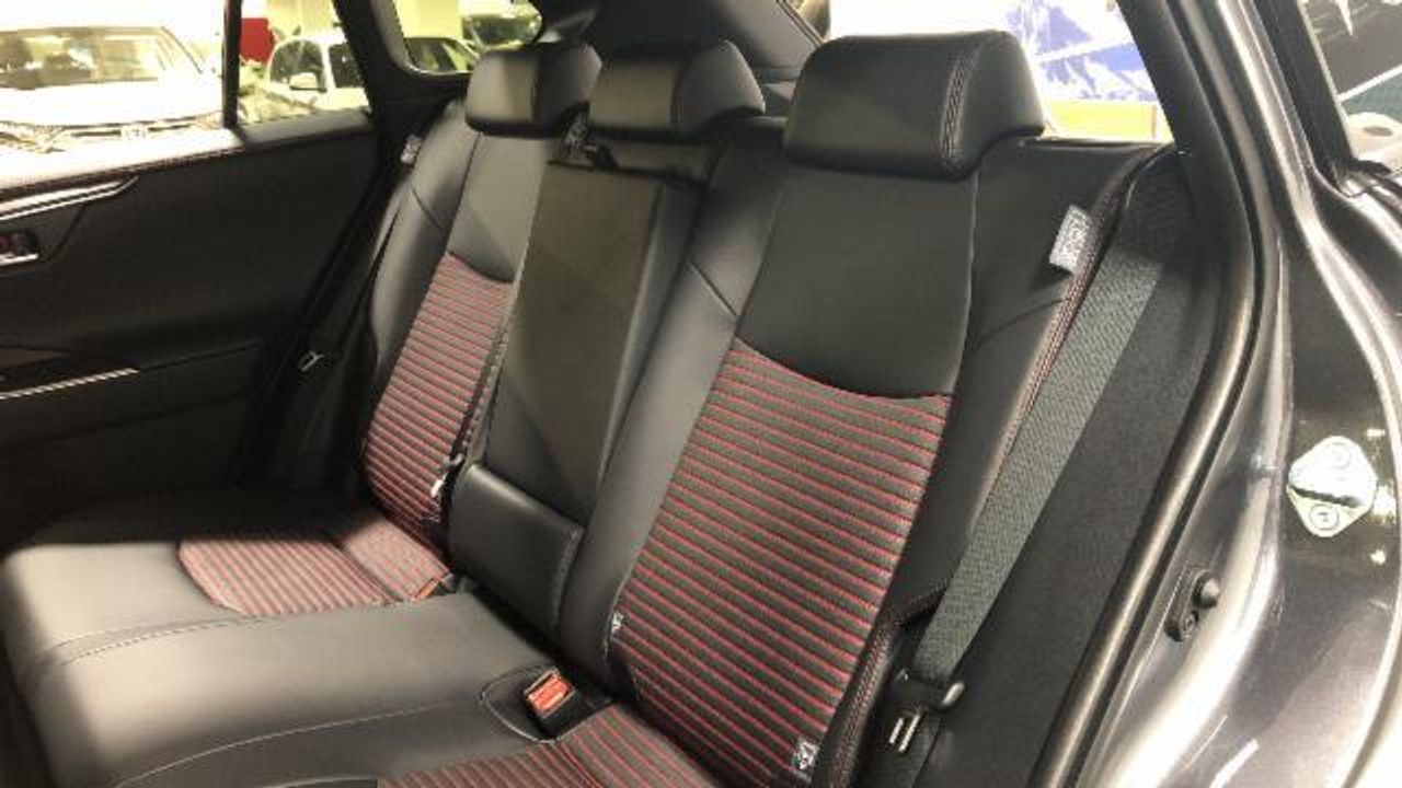 Suzuki Across 2.5 PLUG-IN HYBRID 4WD AUTO 306 5P