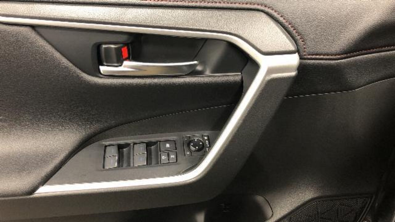 Suzuki Across 2.5 PLUG-IN HYBRID 4WD AUTO 306 5P