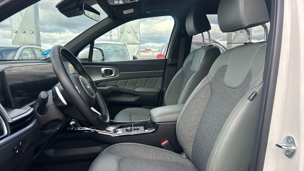 Kia Sorento 1.6 T-GDI PHEV EMOTION AUTO 4WD 252 5P 7 Plazas