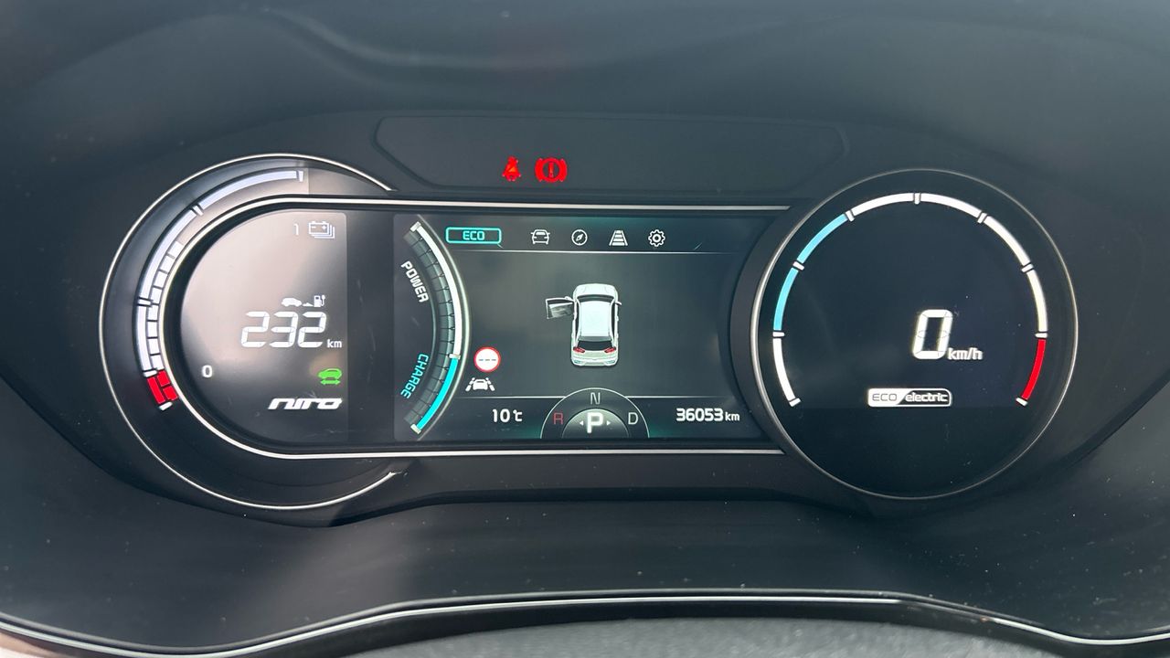 Kia Niro BEV 64KWH E-NIRO EMOTION 204 5P
