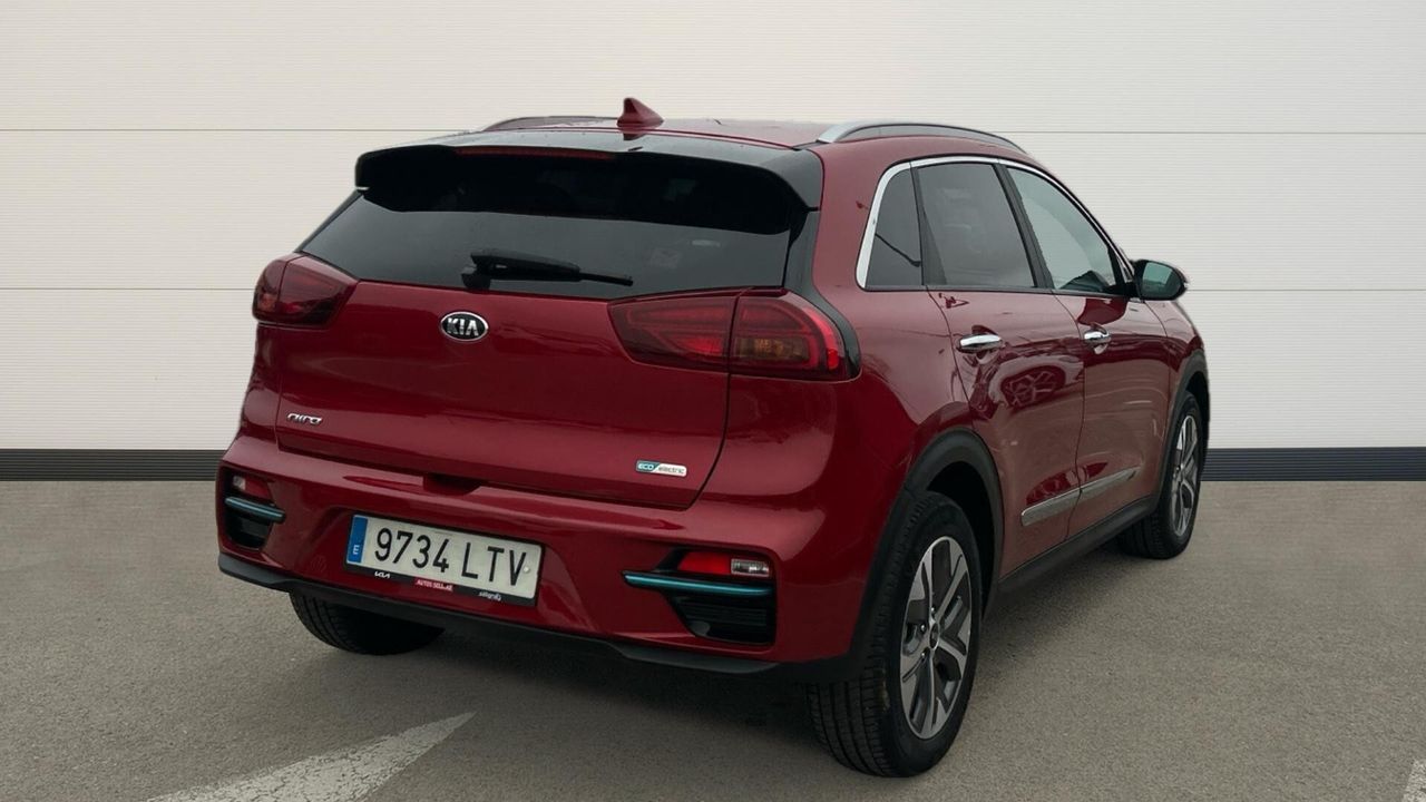 Kia Niro BEV 64KWH E-NIRO EMOTION 204 5P