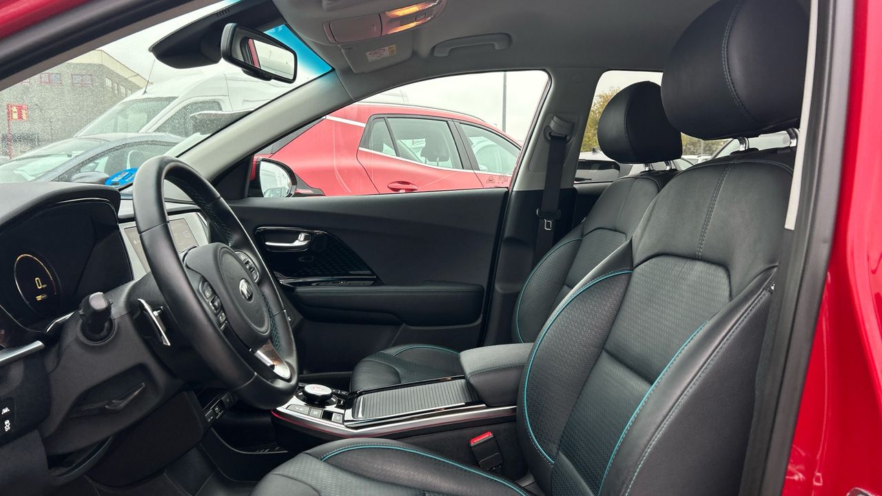 Kia Niro BEV 64KWH E-NIRO EMOTION 204 5P