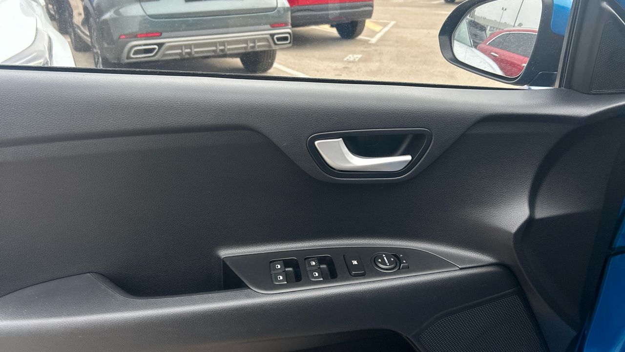 Kia Stonic 1.0 T-GDI MHEV IMT 74KW CONCEPT 100 5P