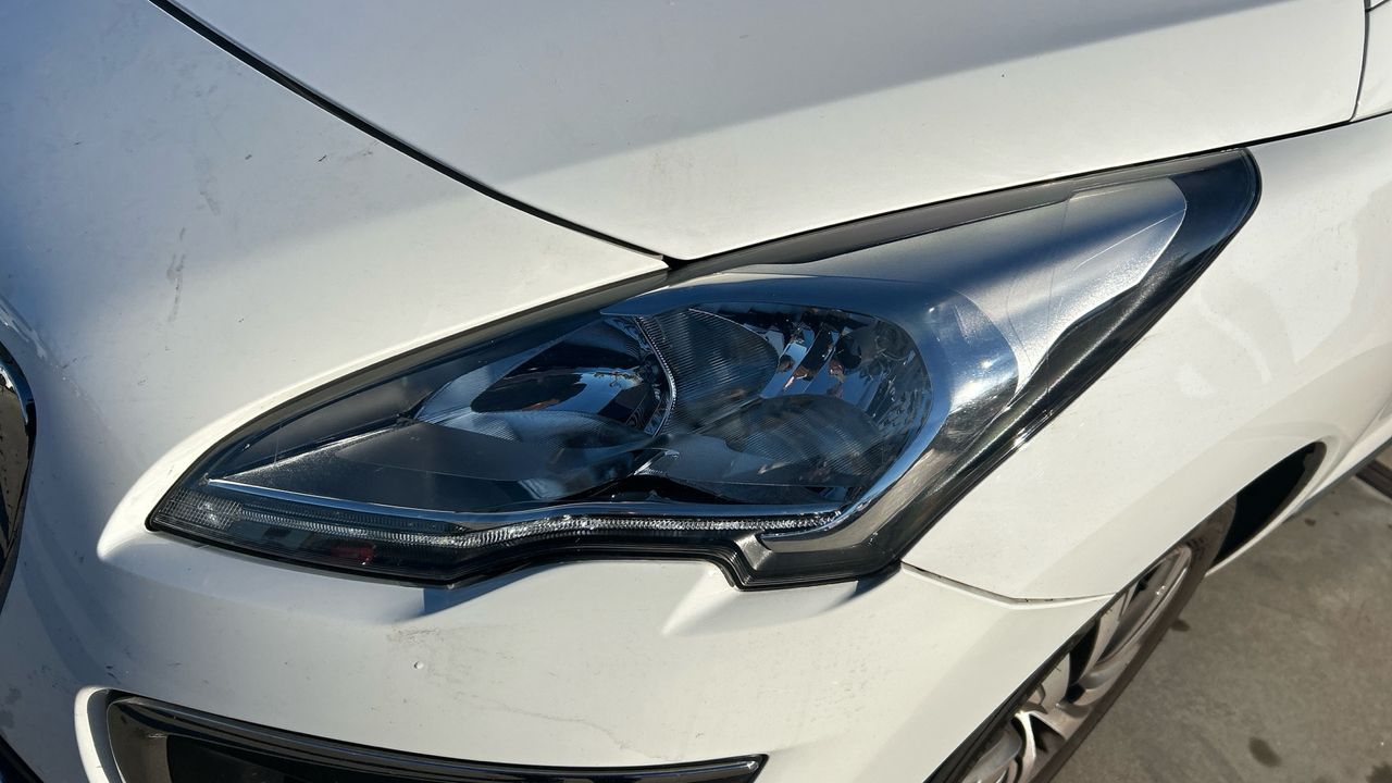 Peugeot 3008 1.2 PURETECH STYLE 130 5P