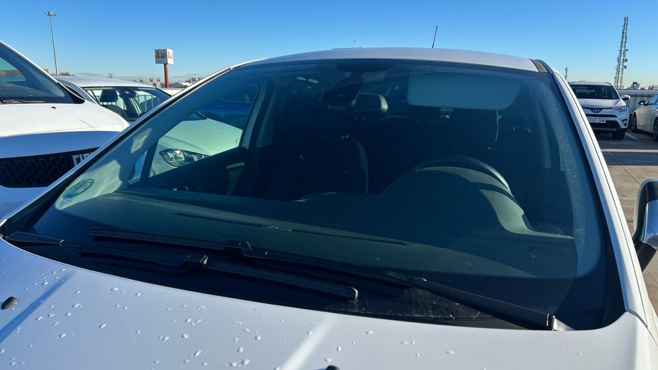 Peugeot 3008 1.2 PURETECH STYLE 130 5P