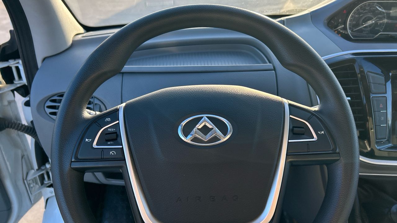 Maxus V80 2.5 V80 LWB H2 136 4P