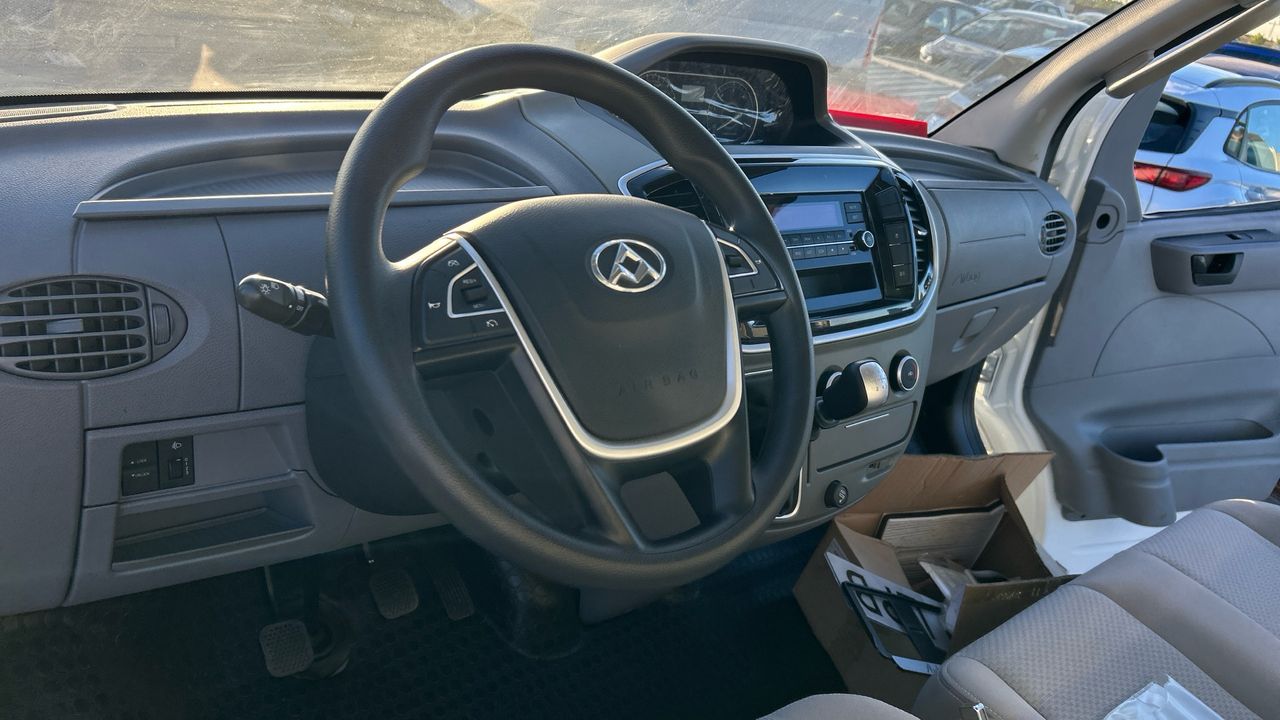 Maxus V80 2.5 V80 LWB H2 136 4P