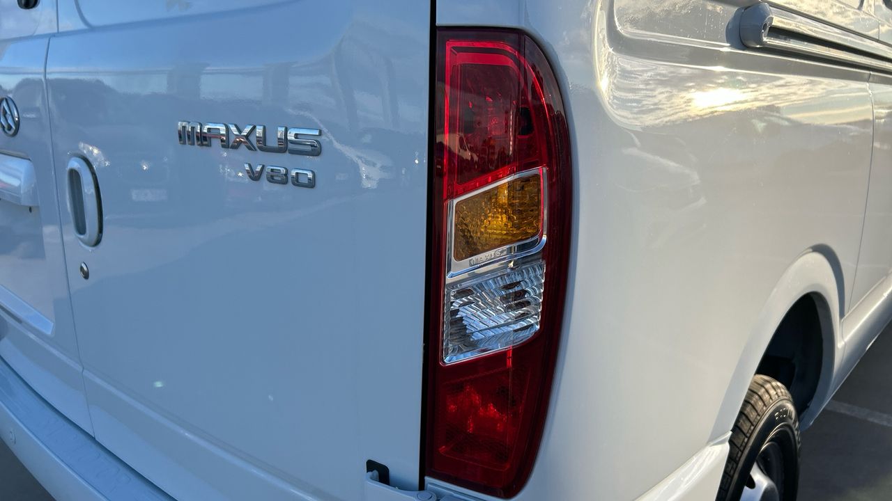 Maxus V80 2.5 V80 LWB H2 136 4P