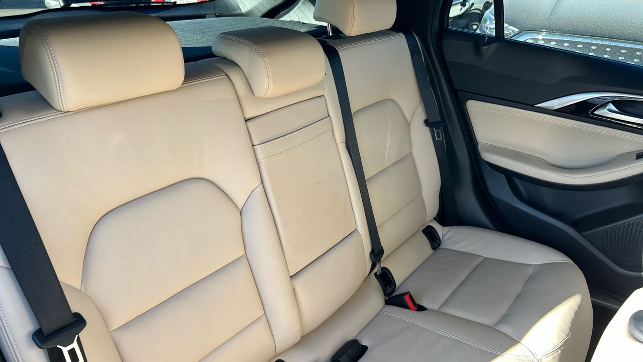 Infiniti QX30 2.2D PREMIUM TECH DCT 4WD 170 5P